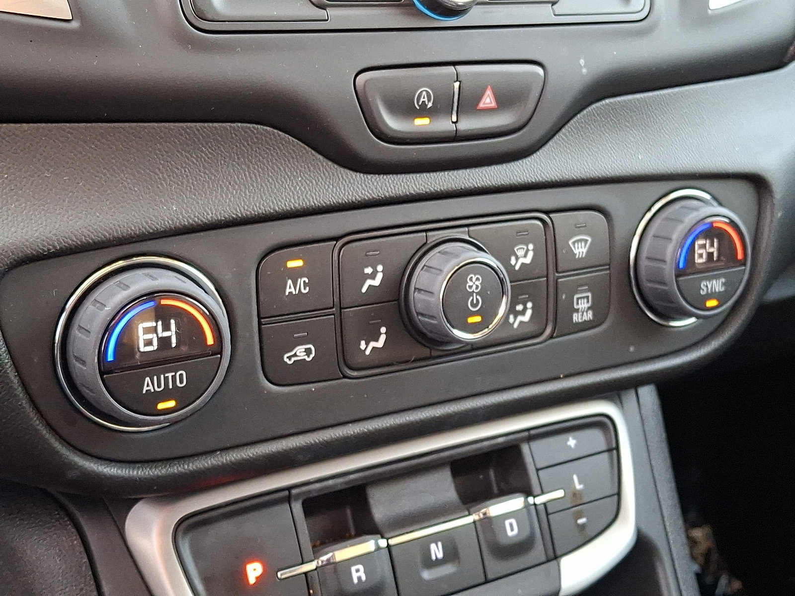 Certified 2023 GMC Terrain SLE w/ Driver Convenience Package image 18