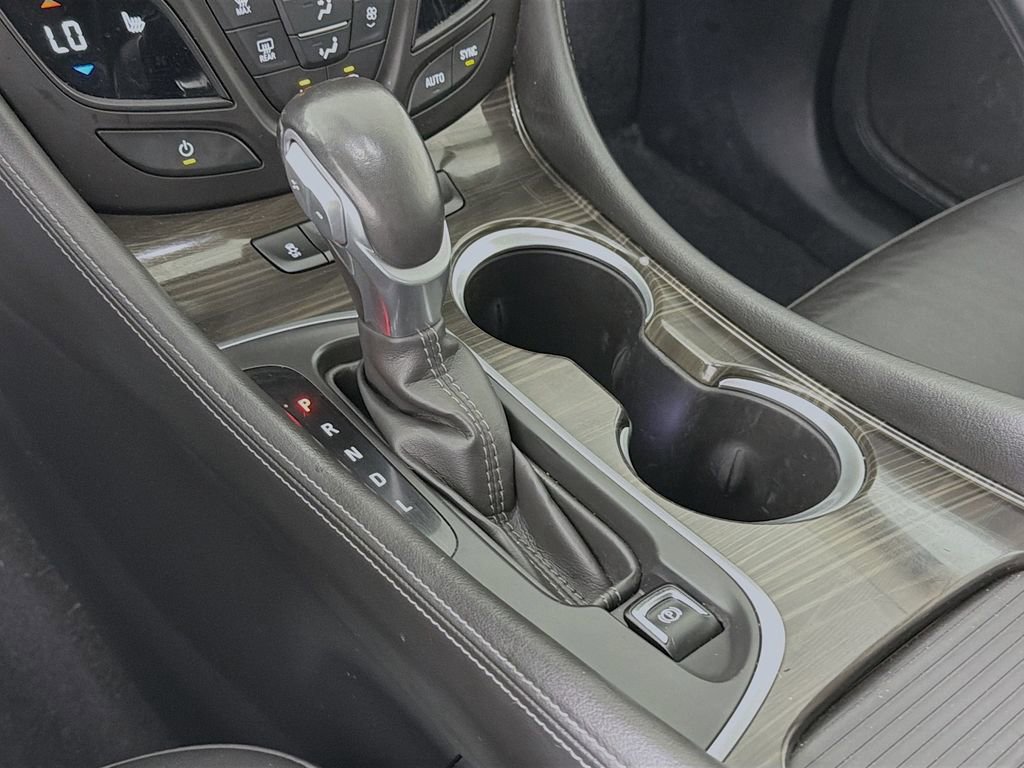 Used 2020 Buick Envision Essence image 20