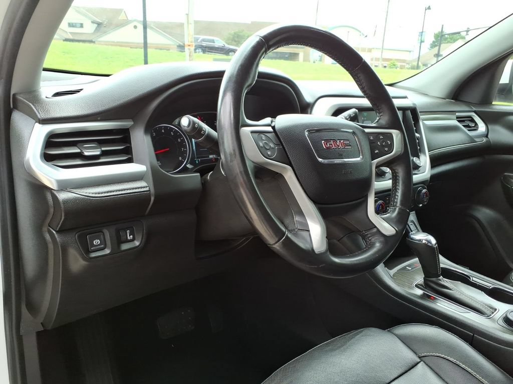 Used 2019 GMC Acadia SLT AWD/4WD image 14