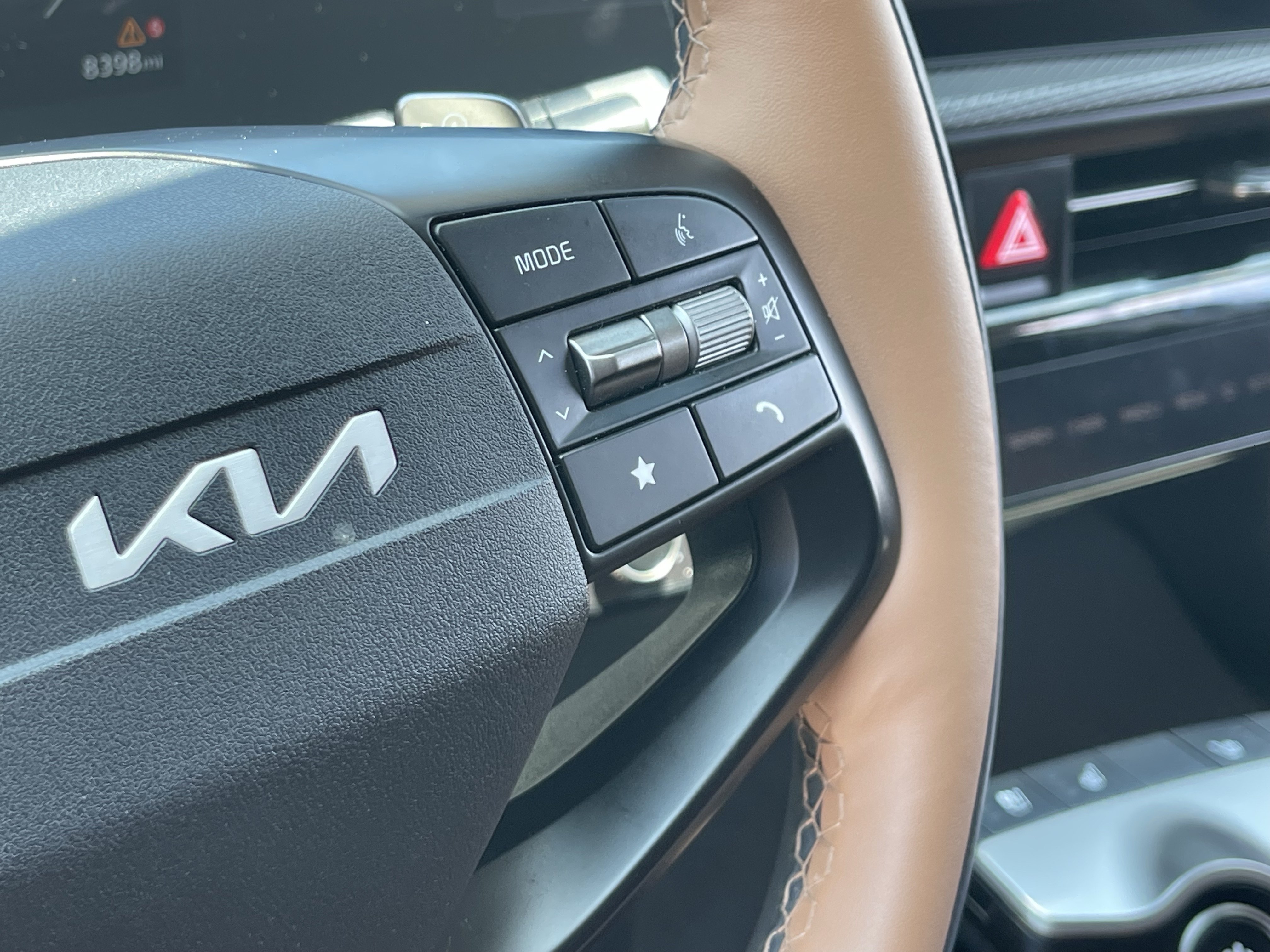 Certified 2025 Kia EV6 Wind RWD image 23