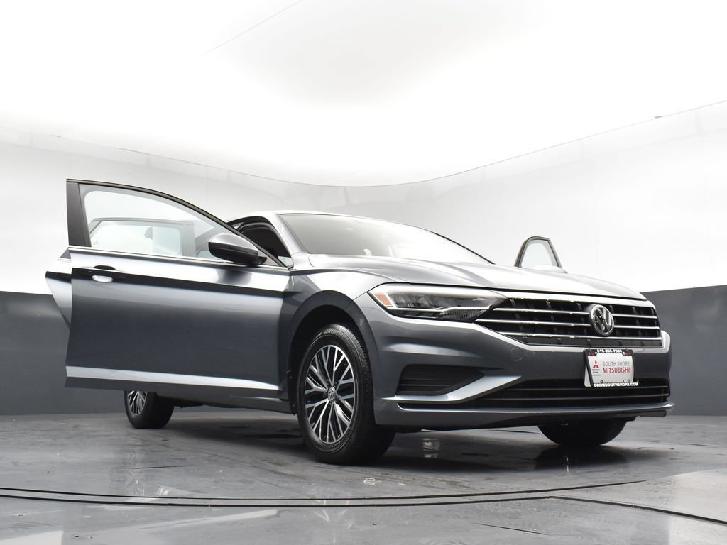 Used 2021 Volkswagen Jetta SE FWD image 29