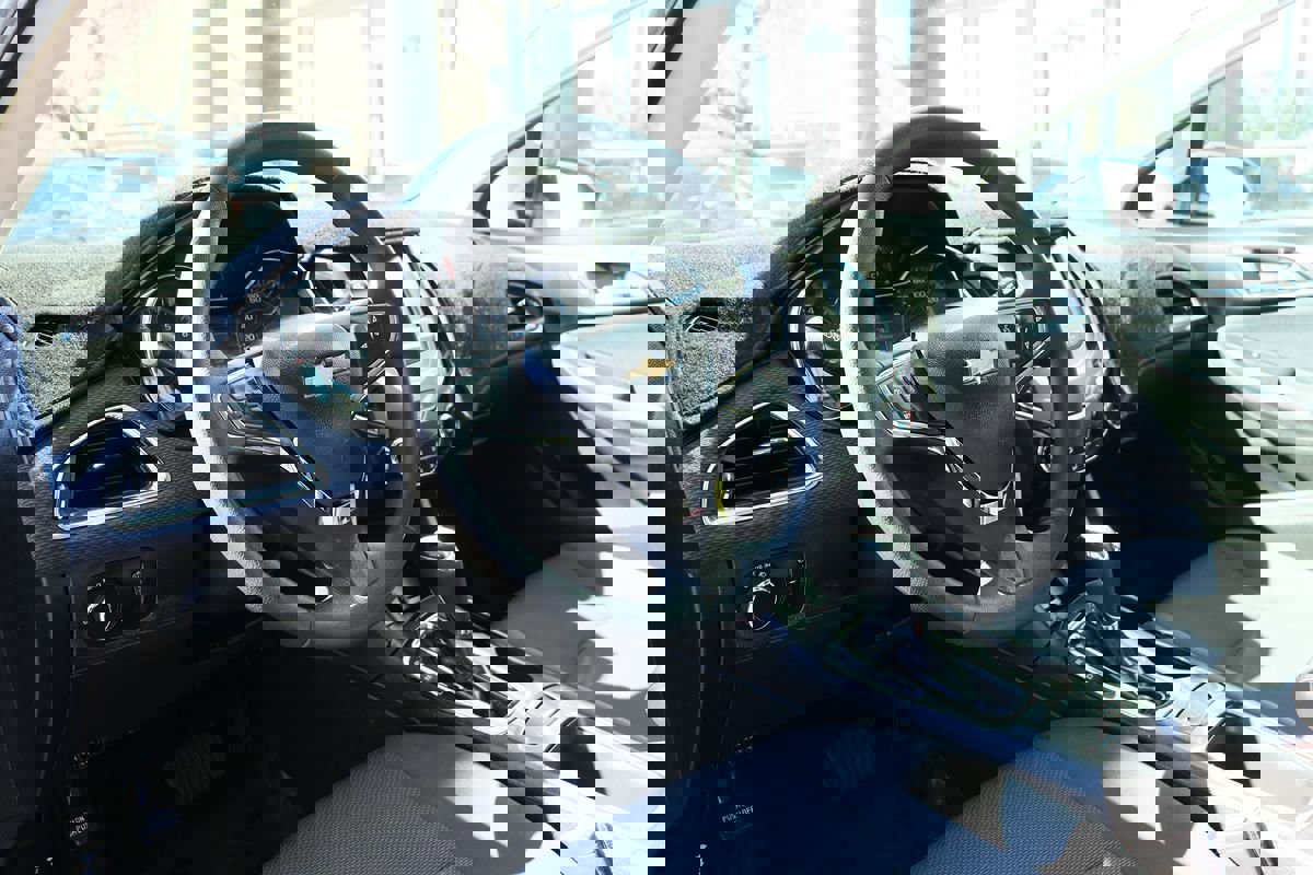 Used 2018 Chevrolet Cruze LT image 39