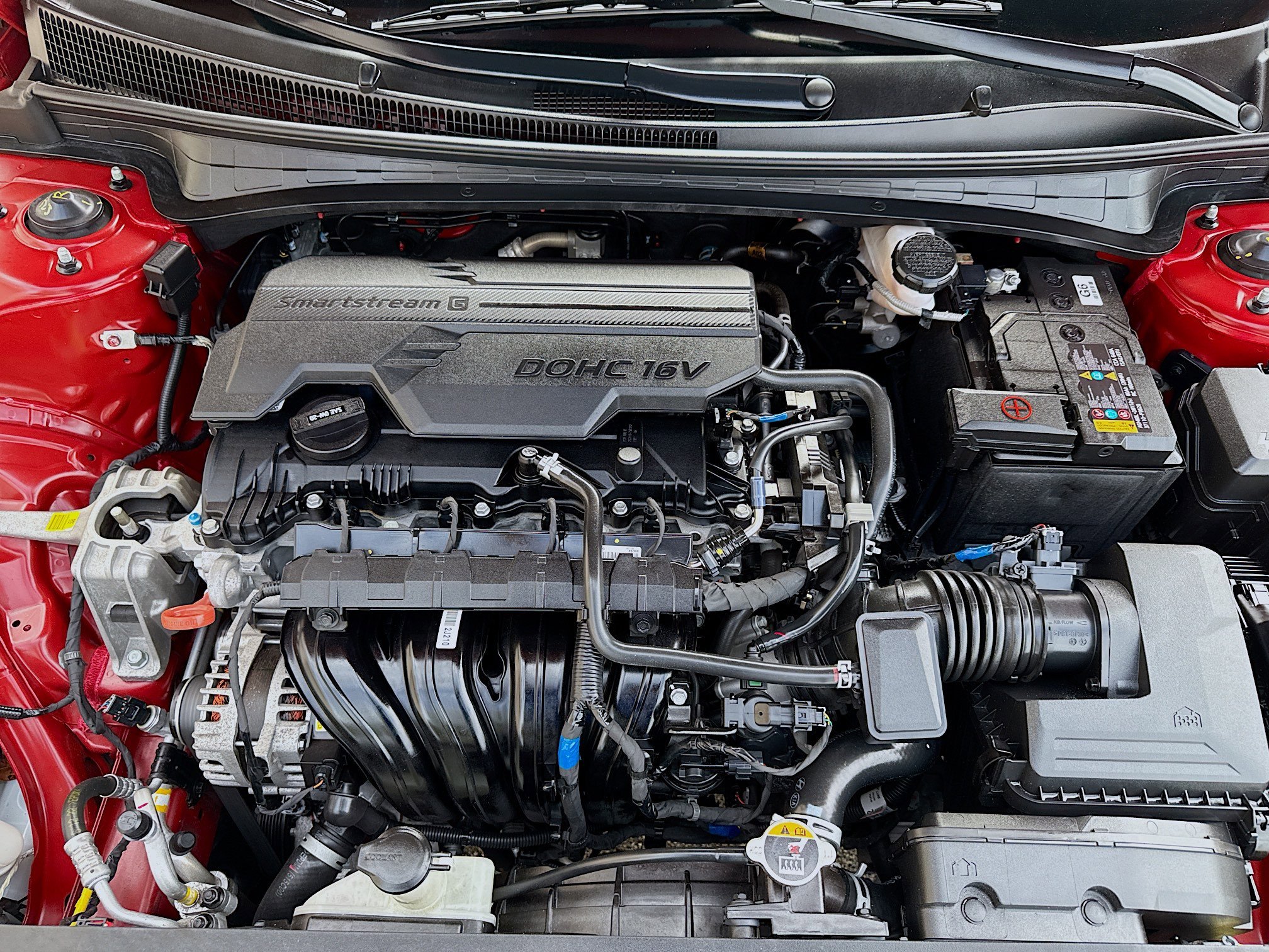 Used 2023 Hyundai Elantra Limited image 34