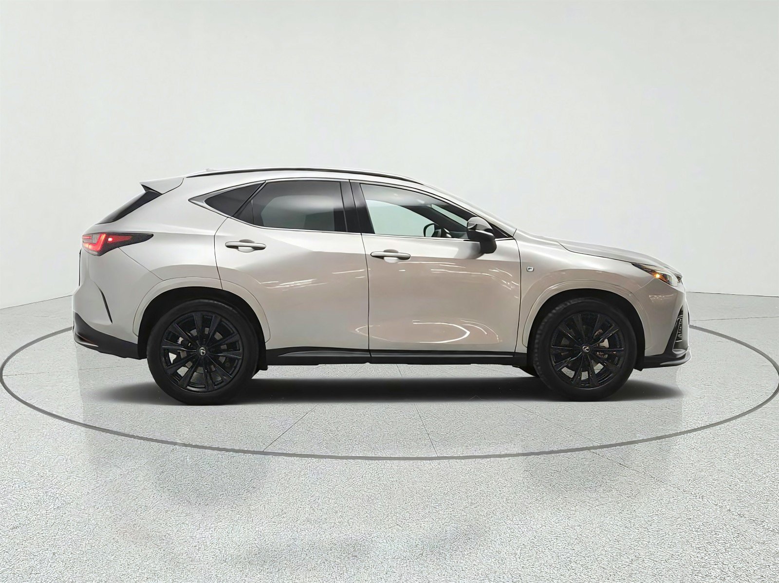 Used 2024 Lexus NX 350 F Sport AWD/4WD image 4