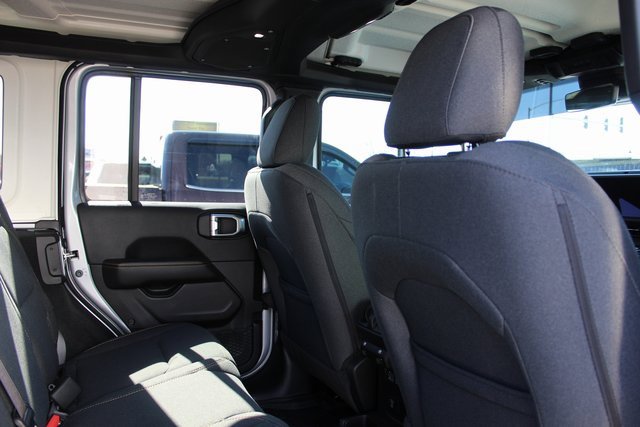 Used 2024 Jeep Wrangler Sahara w/ Technology Group image 26