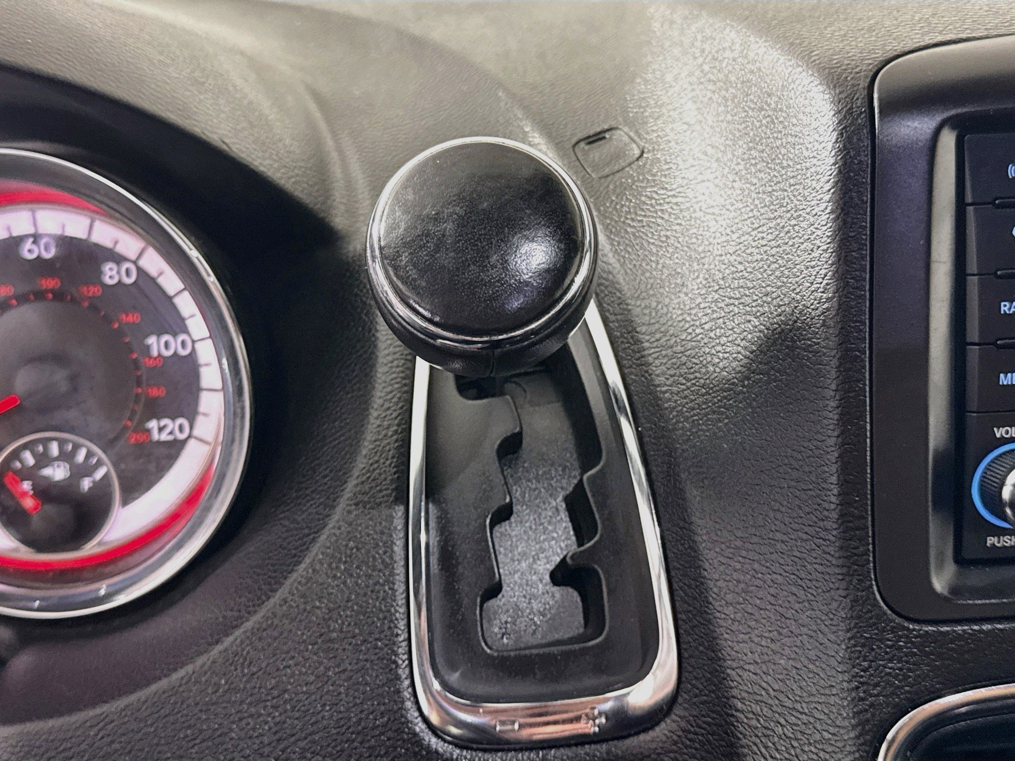 Used 2019 Dodge Grand Caravan GT FWD image 20