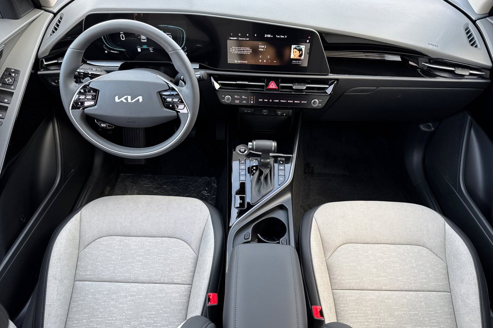 New 2026 Kia Niro SX image 13