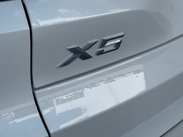 Used 2026 BMW X5 sDrive40i w/ M Sport Package RWD image 11