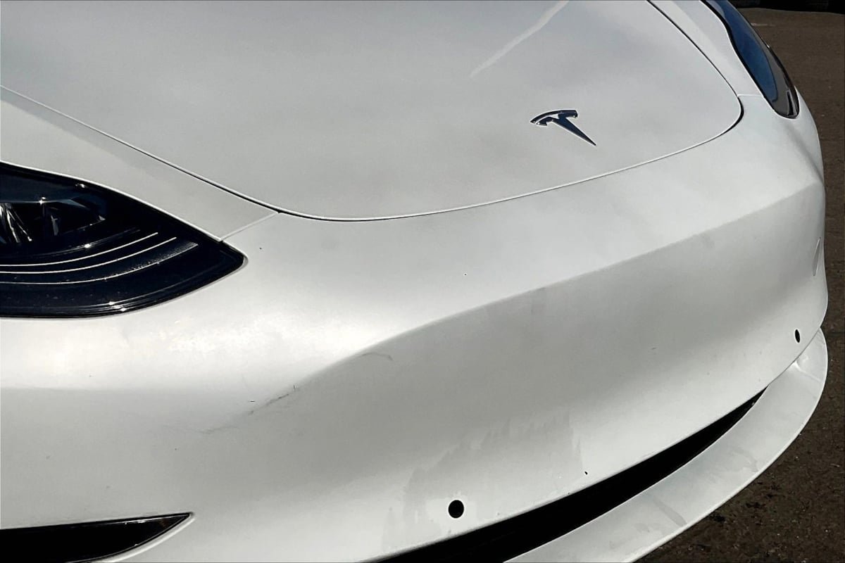 Used 2023 Tesla Model 3 Standard Range RWD image 5