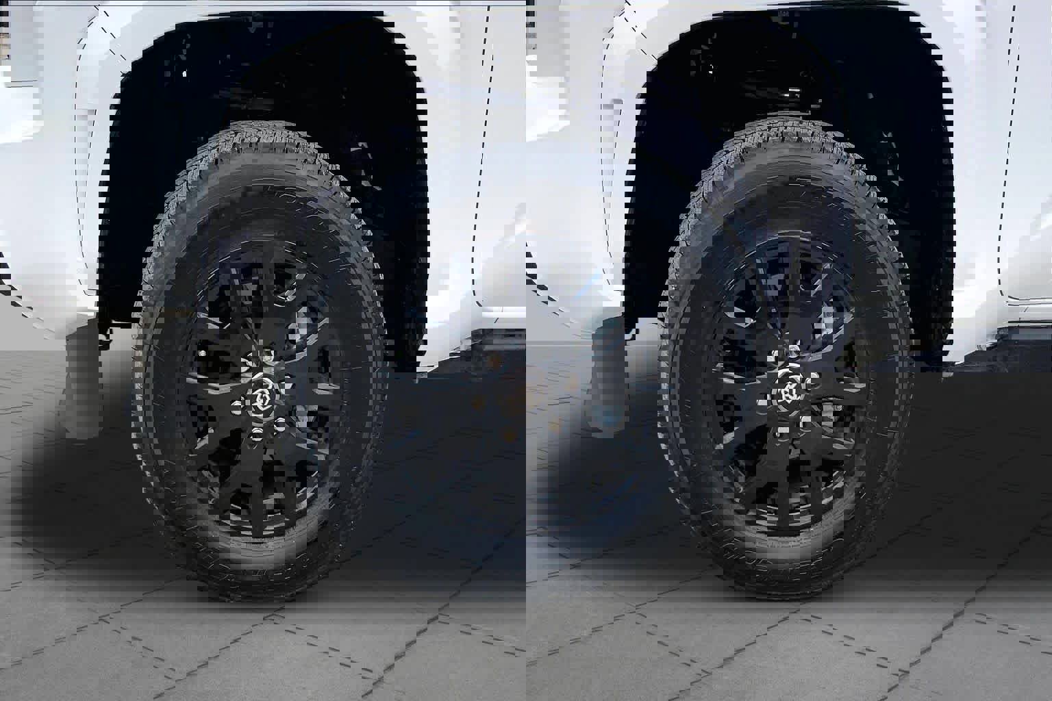 Used 2025 Toyota Tacoma SR5 image 10