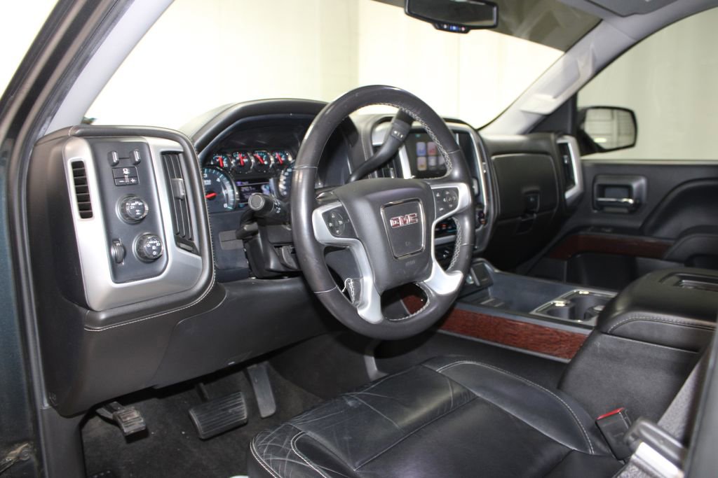 Used 2017 GMC Sierra 1500 SLT w/ SLT Premium Package AWD/4WD image 28