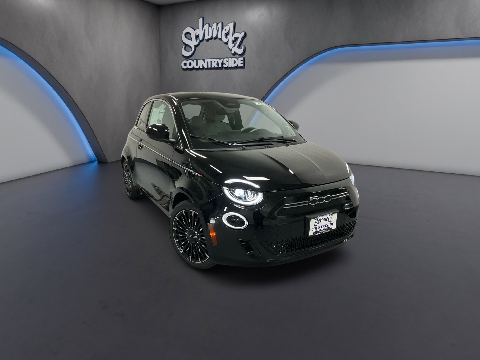 New 2026 FIAT 500 e Icona w/ Quick Order Package 21R