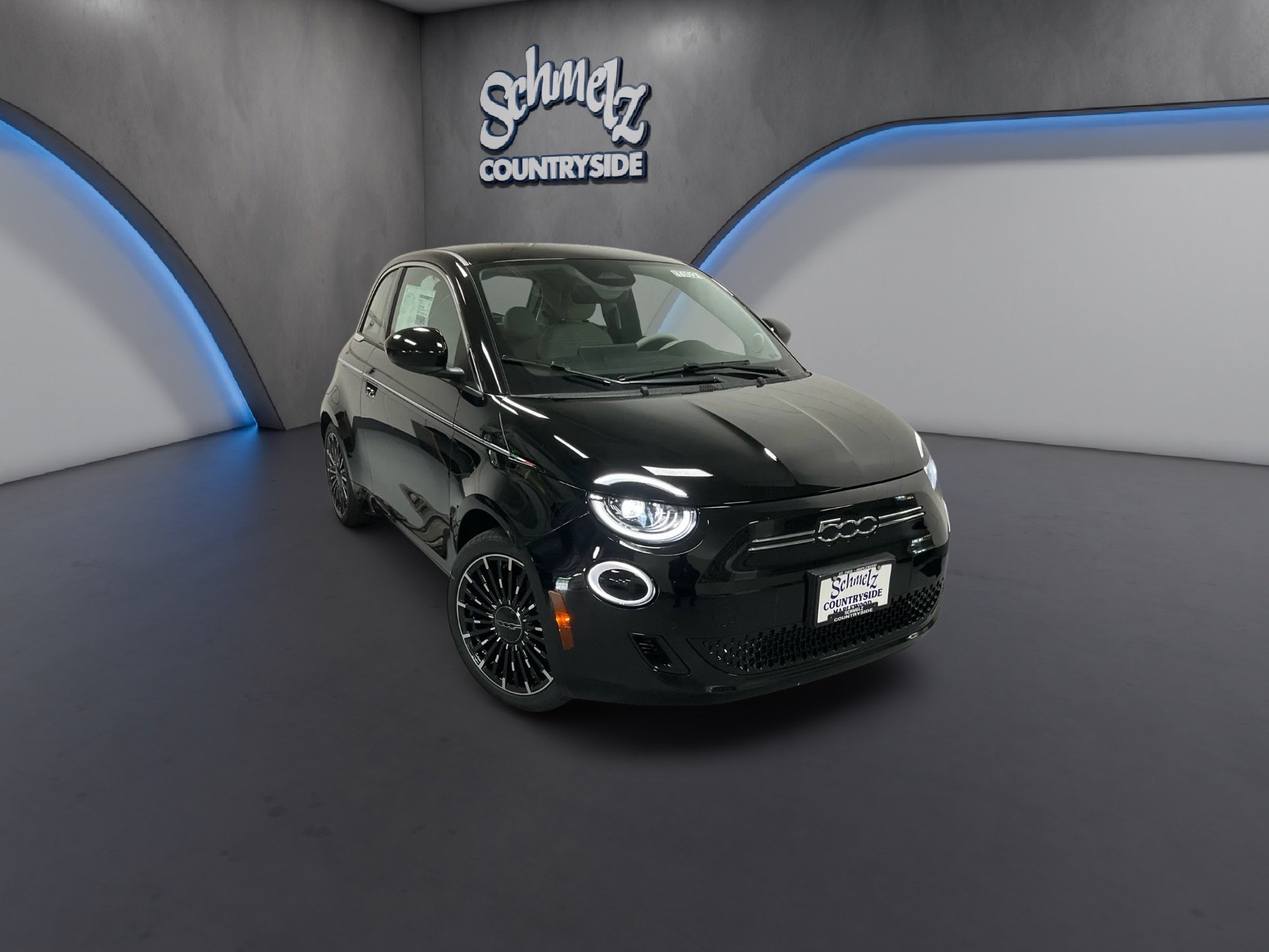New 2026 FIAT 500 e Icona w/ Quick Order Package 21R FWD image 1