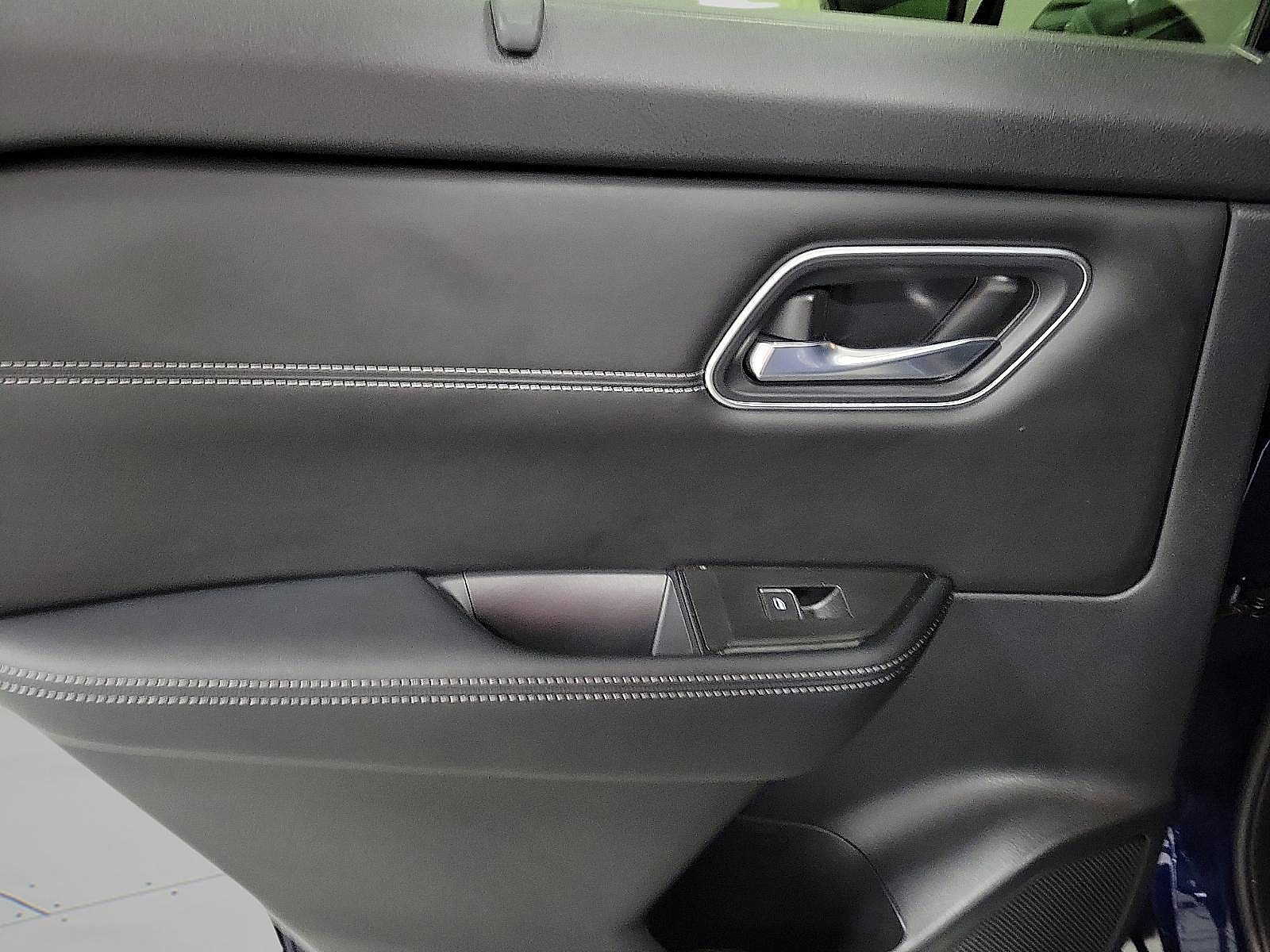 Used 2024 Nissan Rogue Platinum w/ Platinum Premium Package image 10