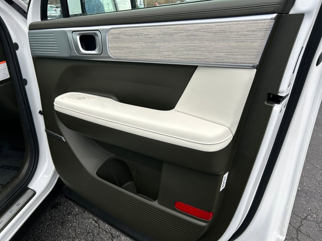 Certified 2025 Hyundai Santa Fe Calligraphy image 28