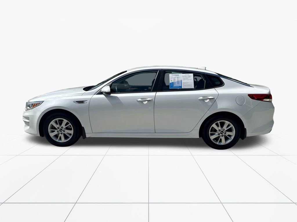 Used 2016 Kia Optima LX w/ LX Convenience Package FWD image 4