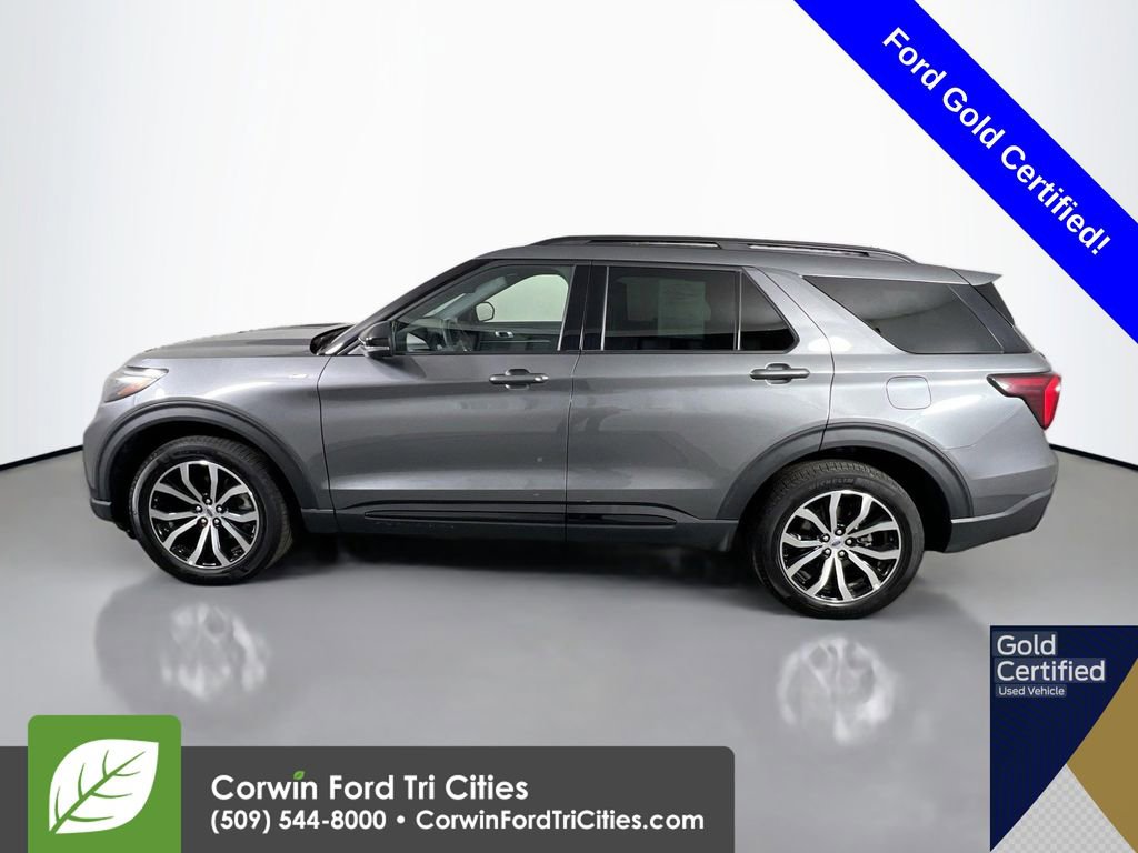 Certified 2025 Ford Explorer ST-Line image 6