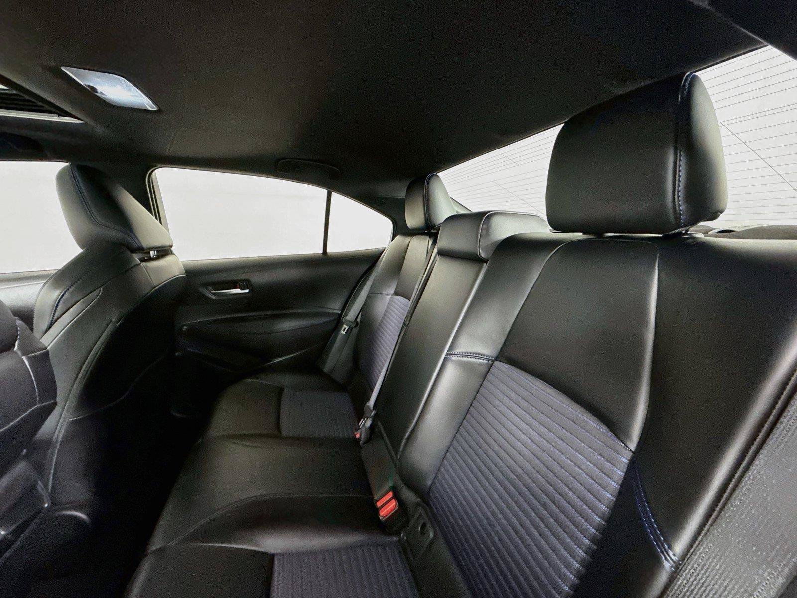 Certified 2022 Toyota Corolla XSE FWD image 29