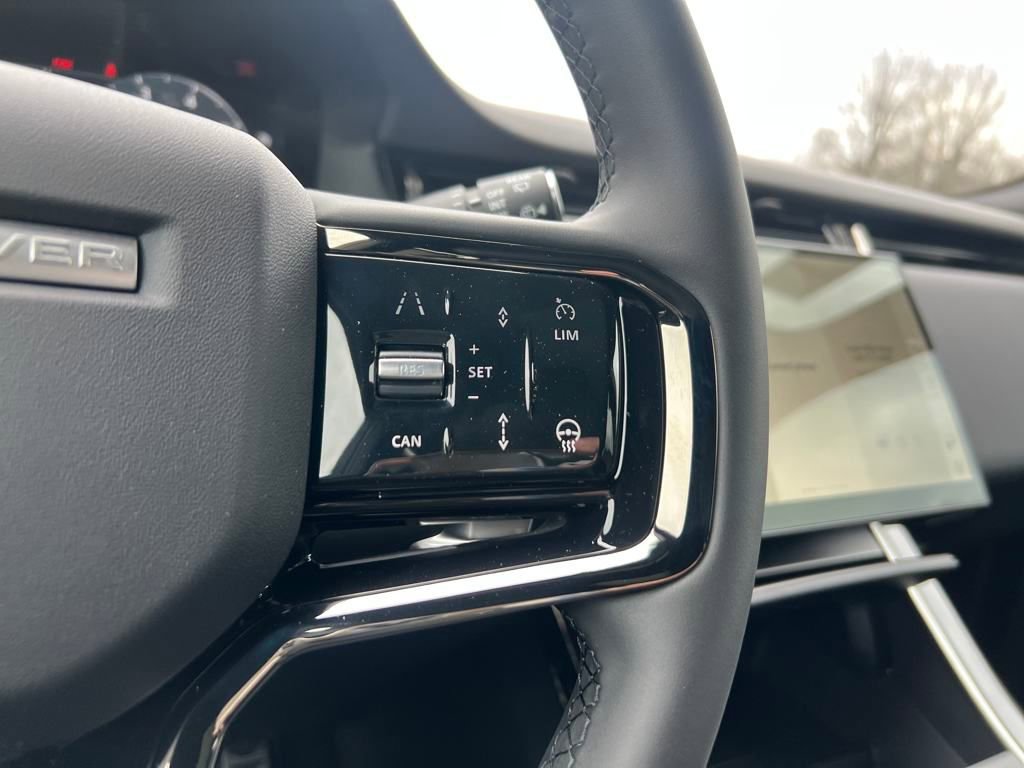 New 2026 Land Rover Range Rover Evoque Dynamic SE image 21