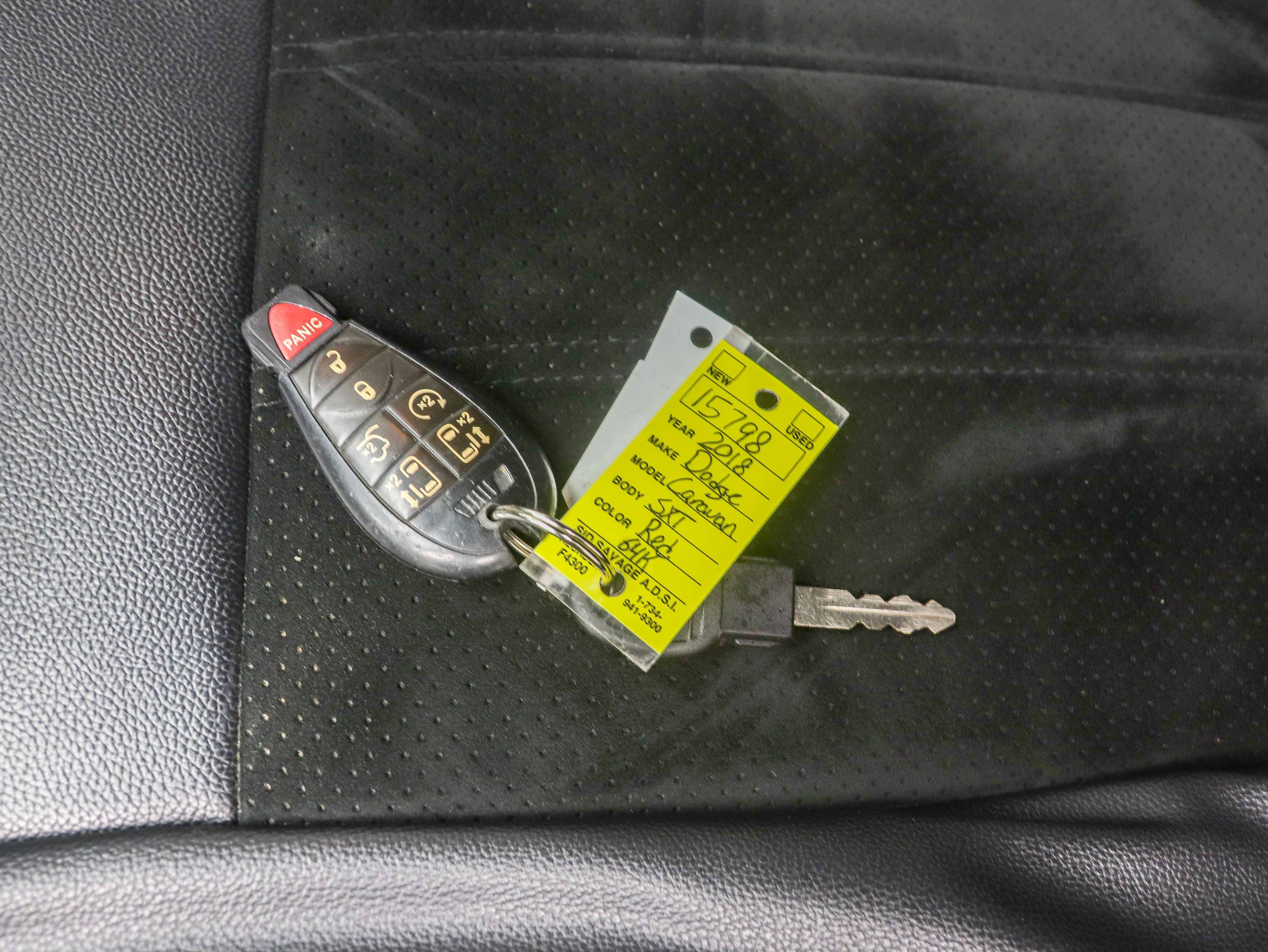 Used 2018 Dodge Grand Caravan SXT FWD image 29