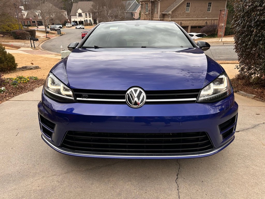 Used 2015 Volkswagen Golf R 4-Door image 2