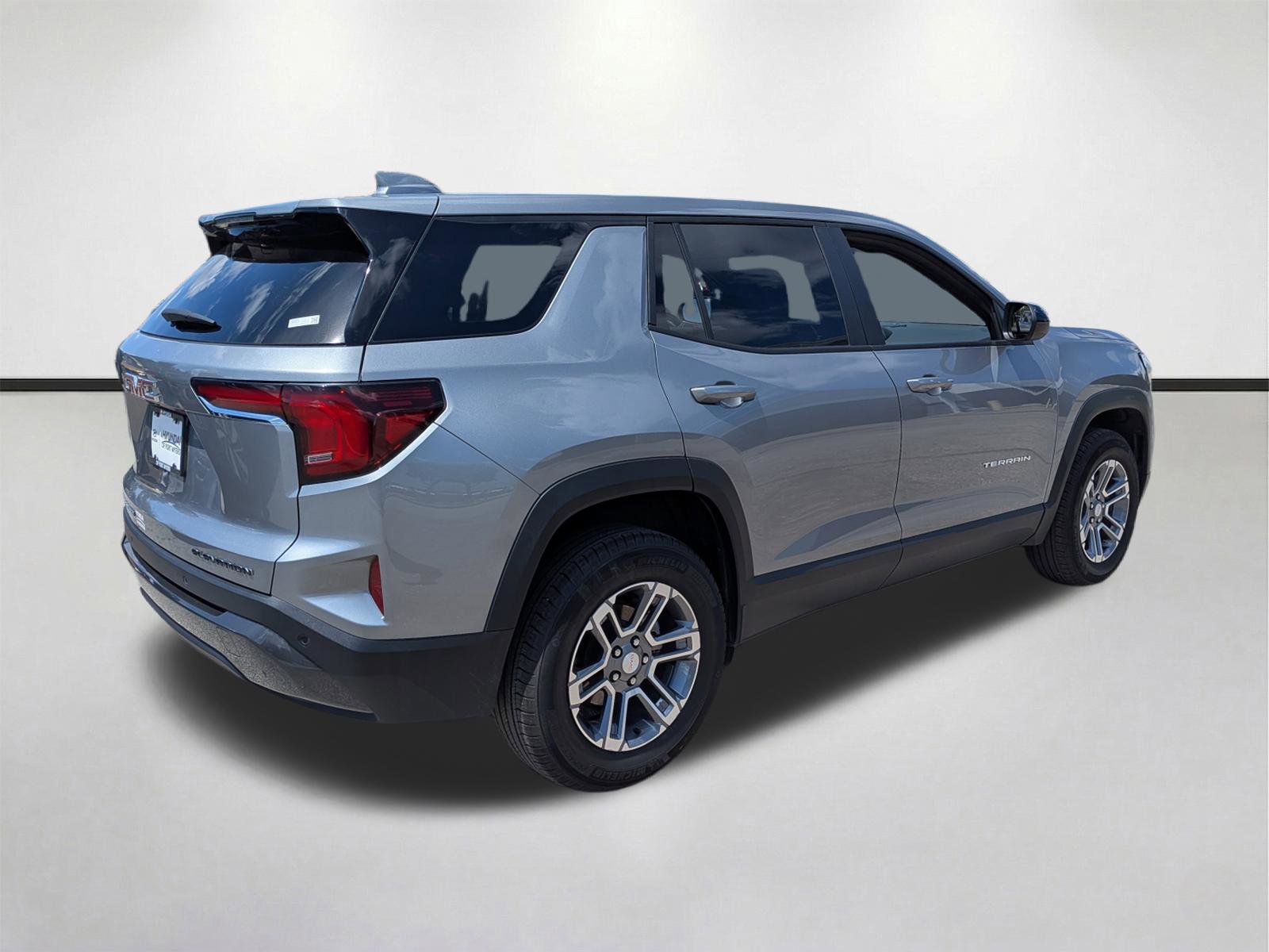 Used 2025 GMC Terrain Elevation AWD/4WD image 4