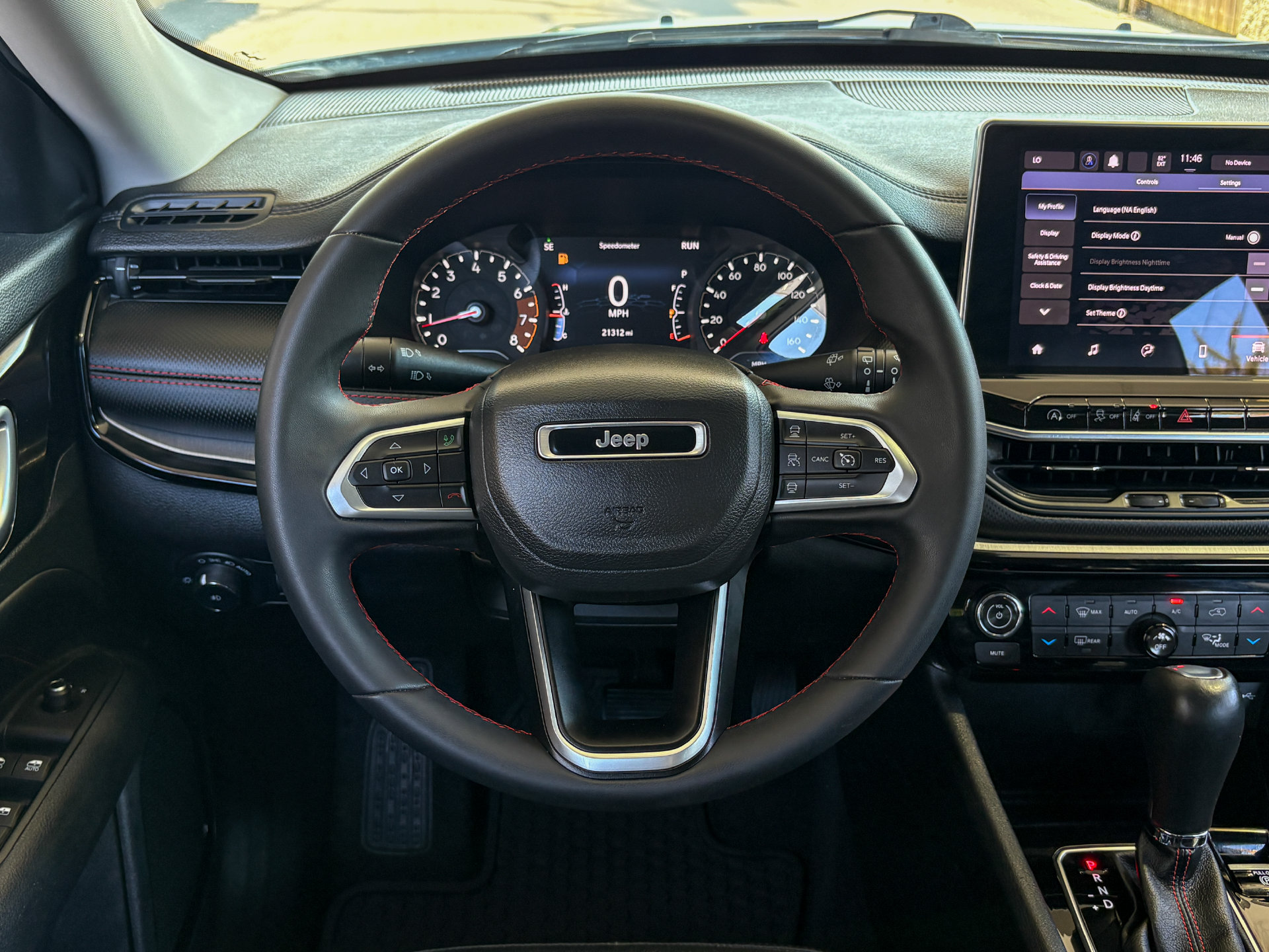 Used 2022 Jeep Compass Trailhawk AWD/4WD image 17