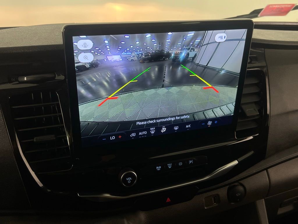 Used 2024 Ford Transit 350 XLT image 22