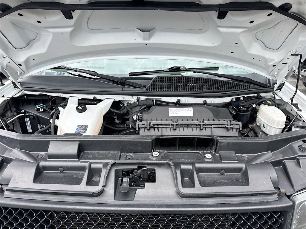 Used 2022 Chevrolet Express 2500 w/ Driver Convenience Package image 26