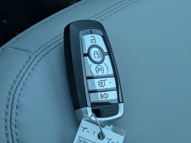 New 2026 Ford Expedition Active image 30