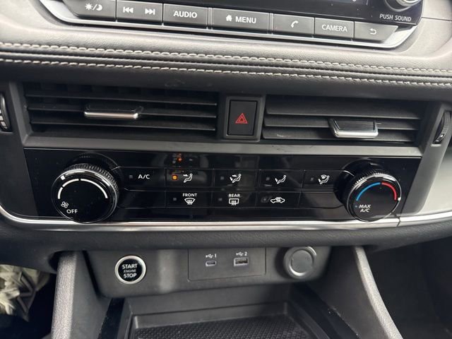 Used 2022 Nissan Rogue S image 16