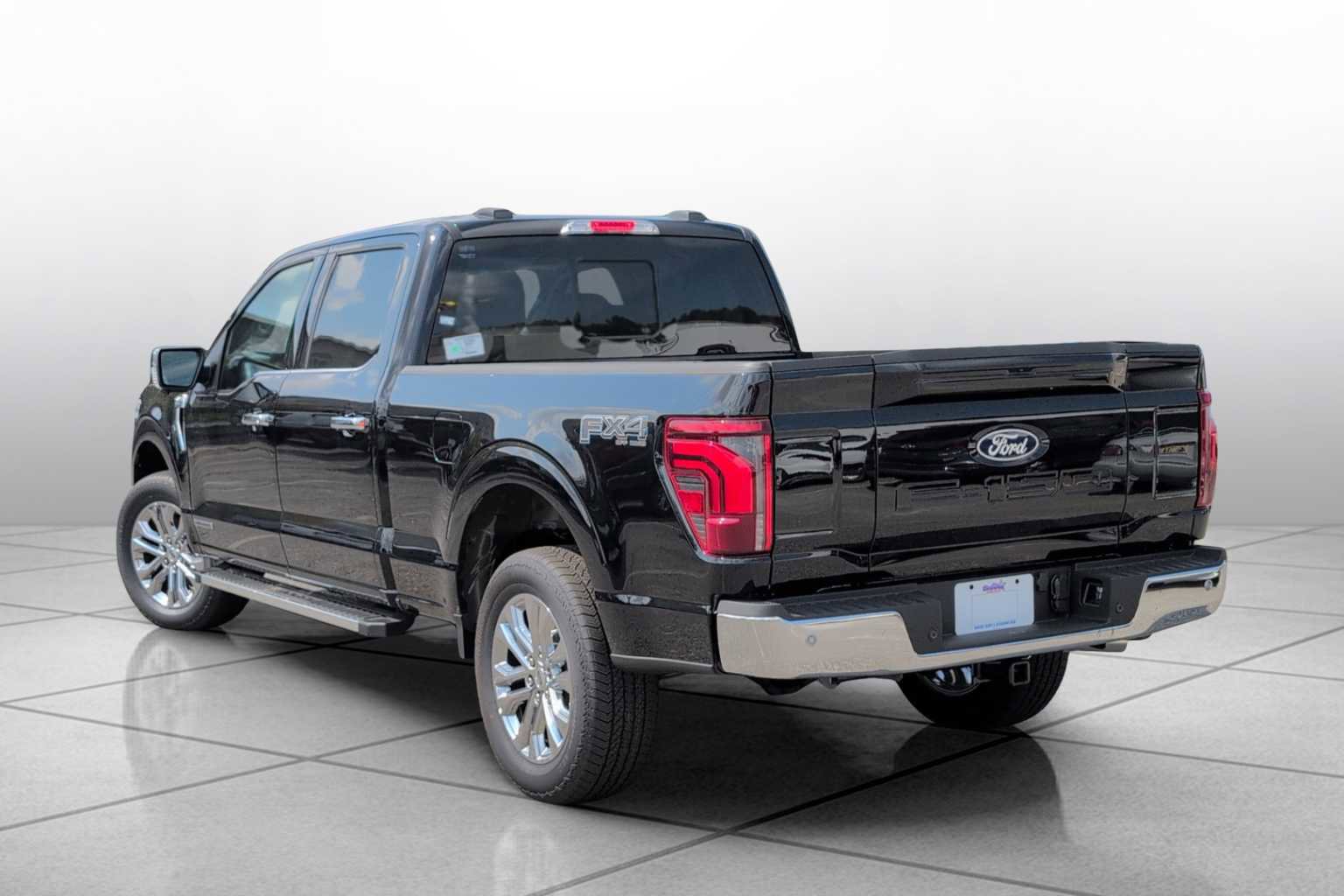 New 2025 Ford F150 Lariat w/ Equipment Group 502A High image 15