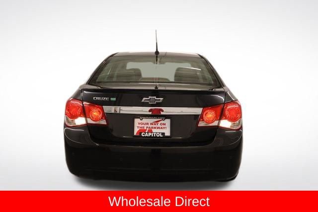 Used 2014 Chevrolet Cruze Diesel w/ Enhanced Safety Package image 3
