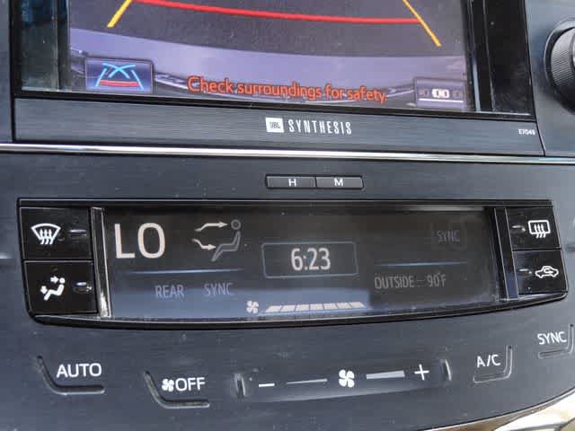 Used 2014 Toyota Avalon Limited FWD image 29