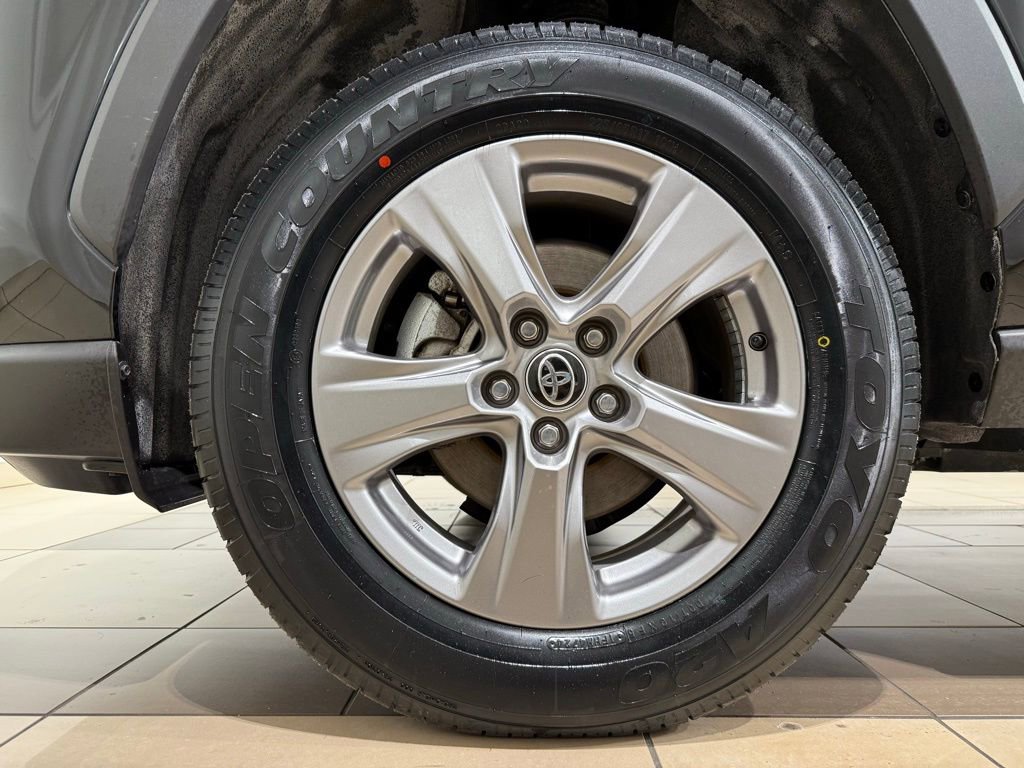 Certified 2025 Toyota RAV4 XLE image 9