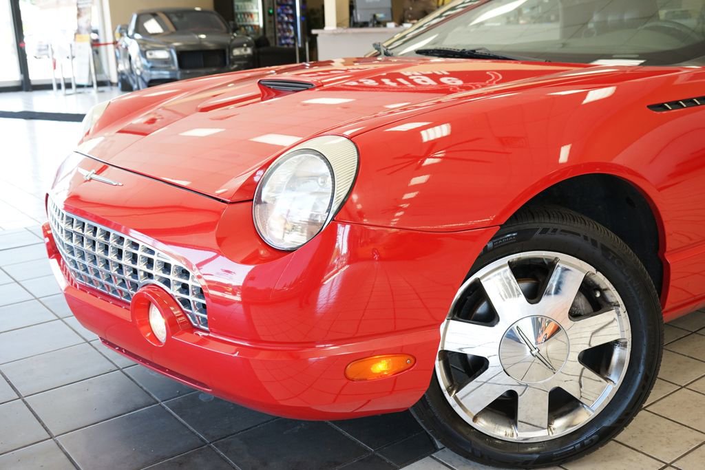 Used 2002 Ford Thunderbird RWD image 15