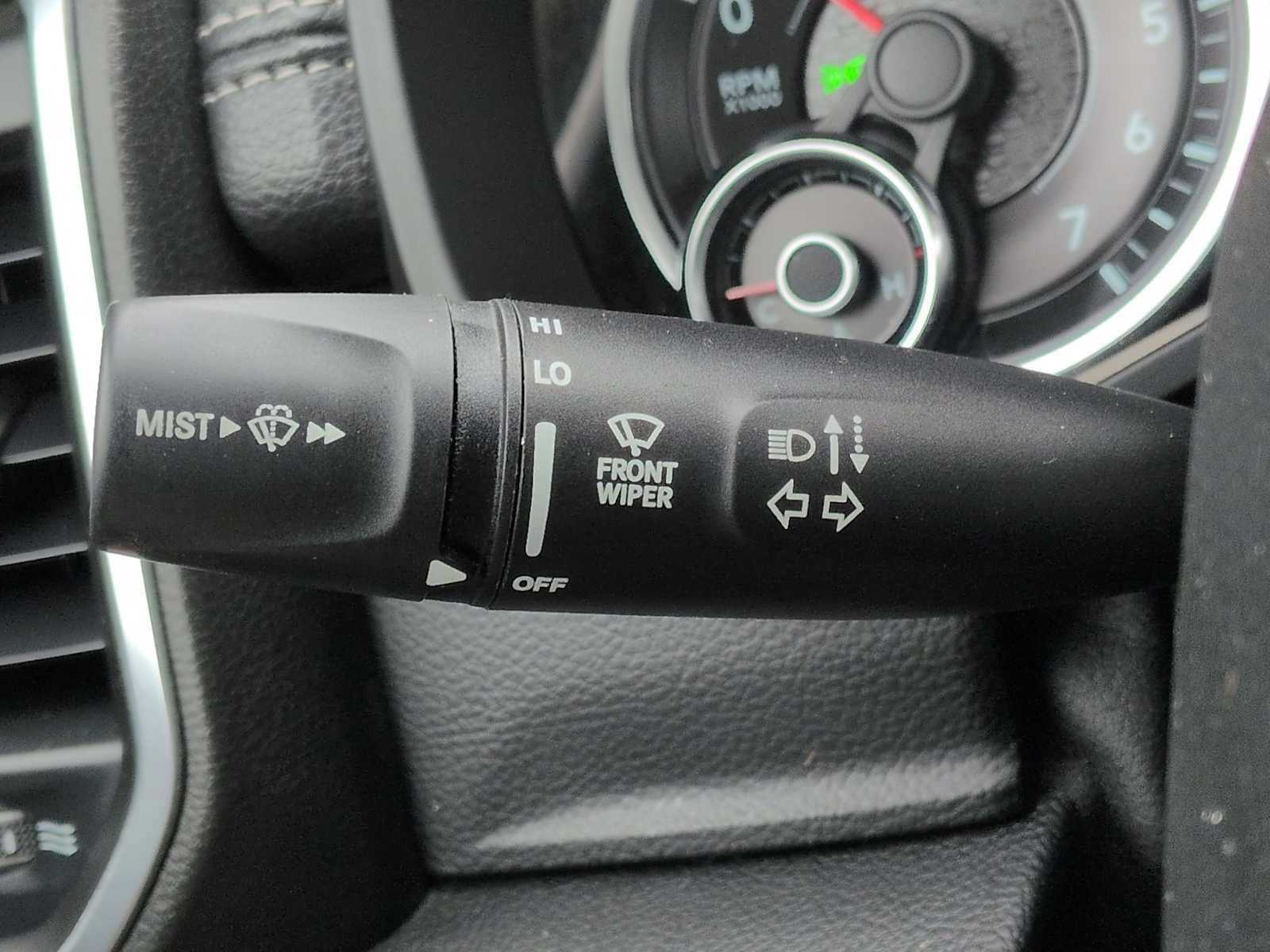 Used 2019 RAM 1500 Laramie image 28