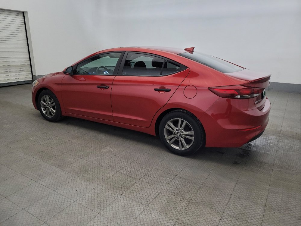 Used 2017 Hyundai Elantra Value Edition FWD image 3