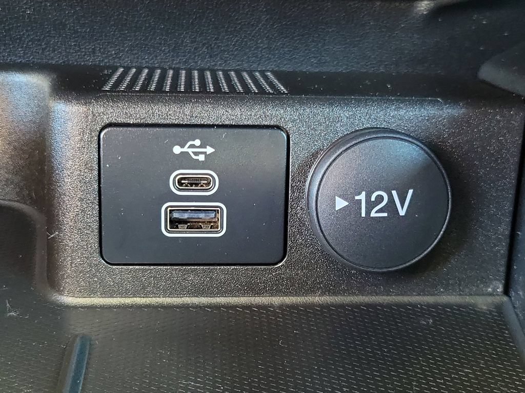 Used 2024 Ford Escape ST-Line w/ Tech Pack #1 AWD/4WD image 30