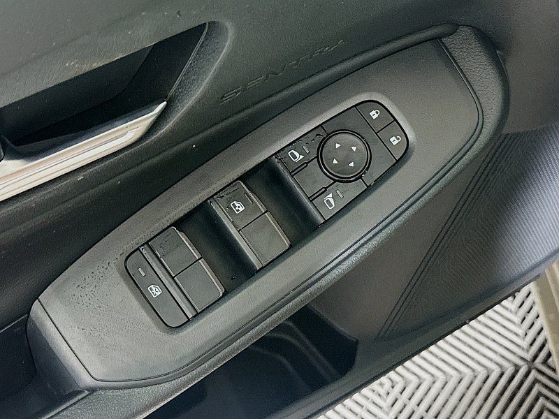 New 2026 Nissan Sentra SV w/ SV Convenience Package FWD image 19