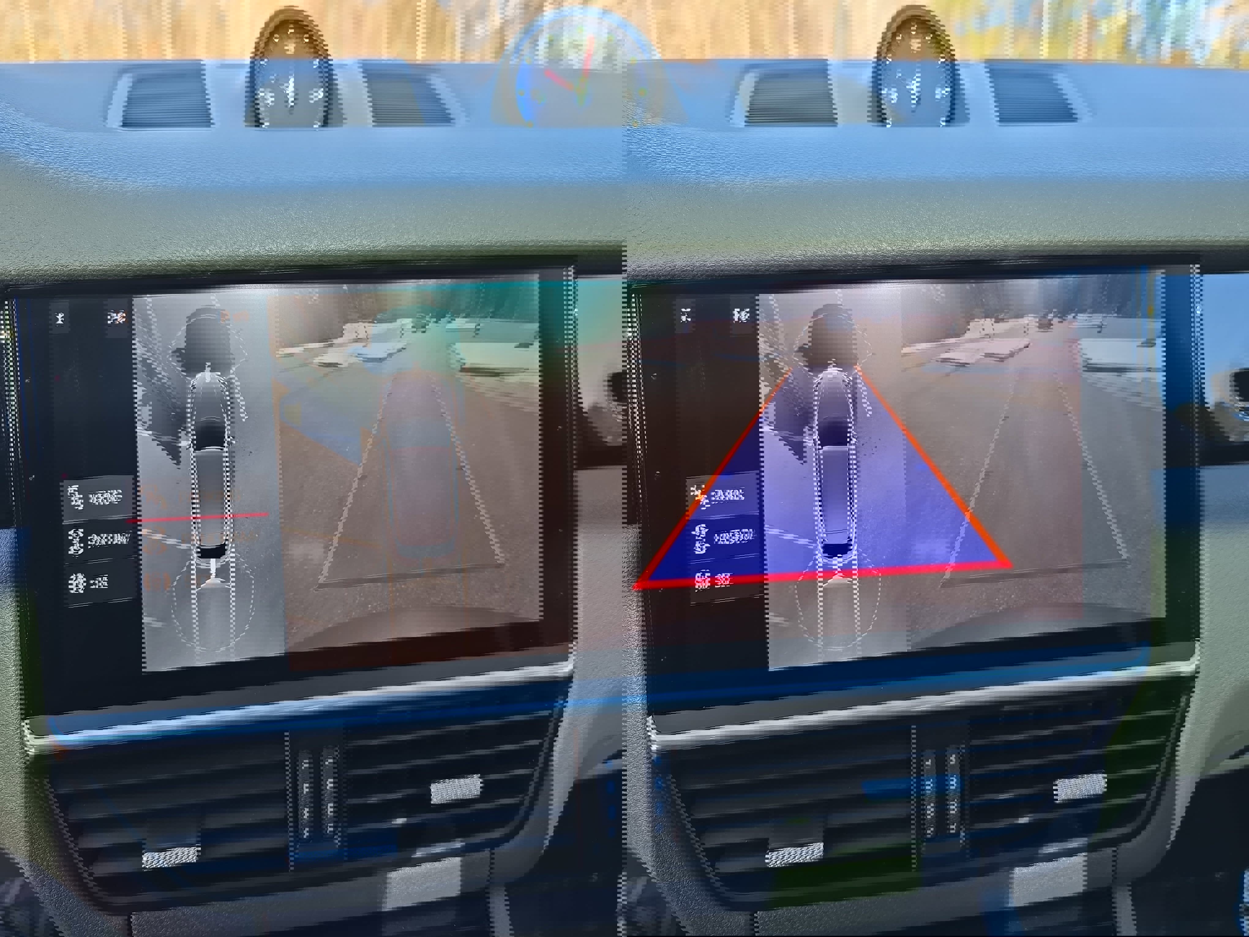 Used 2020 Porsche Cayenne image 25