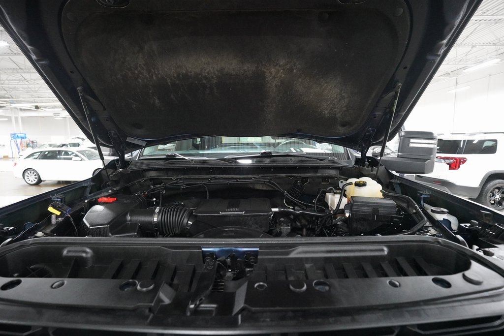 Certified 2022 GMC Sierra 3500 Pro w/ Convenience Package image 3