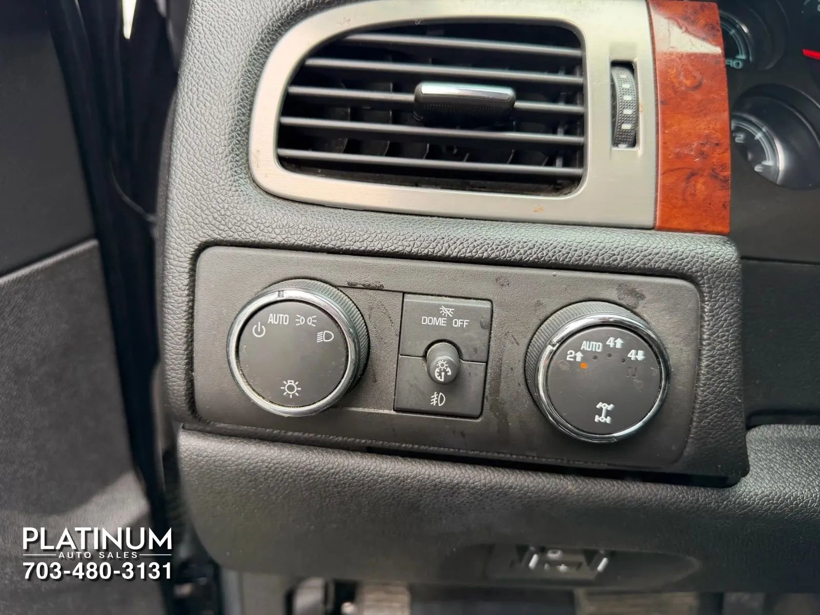 Used 2010 Chevrolet Silverado 1500 LTZ w/ Convenience Package image 8