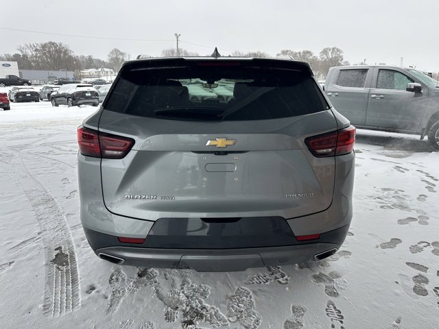 Certified 2023 Chevrolet Blazer Premier w/ Driver Confidence II Package image 7