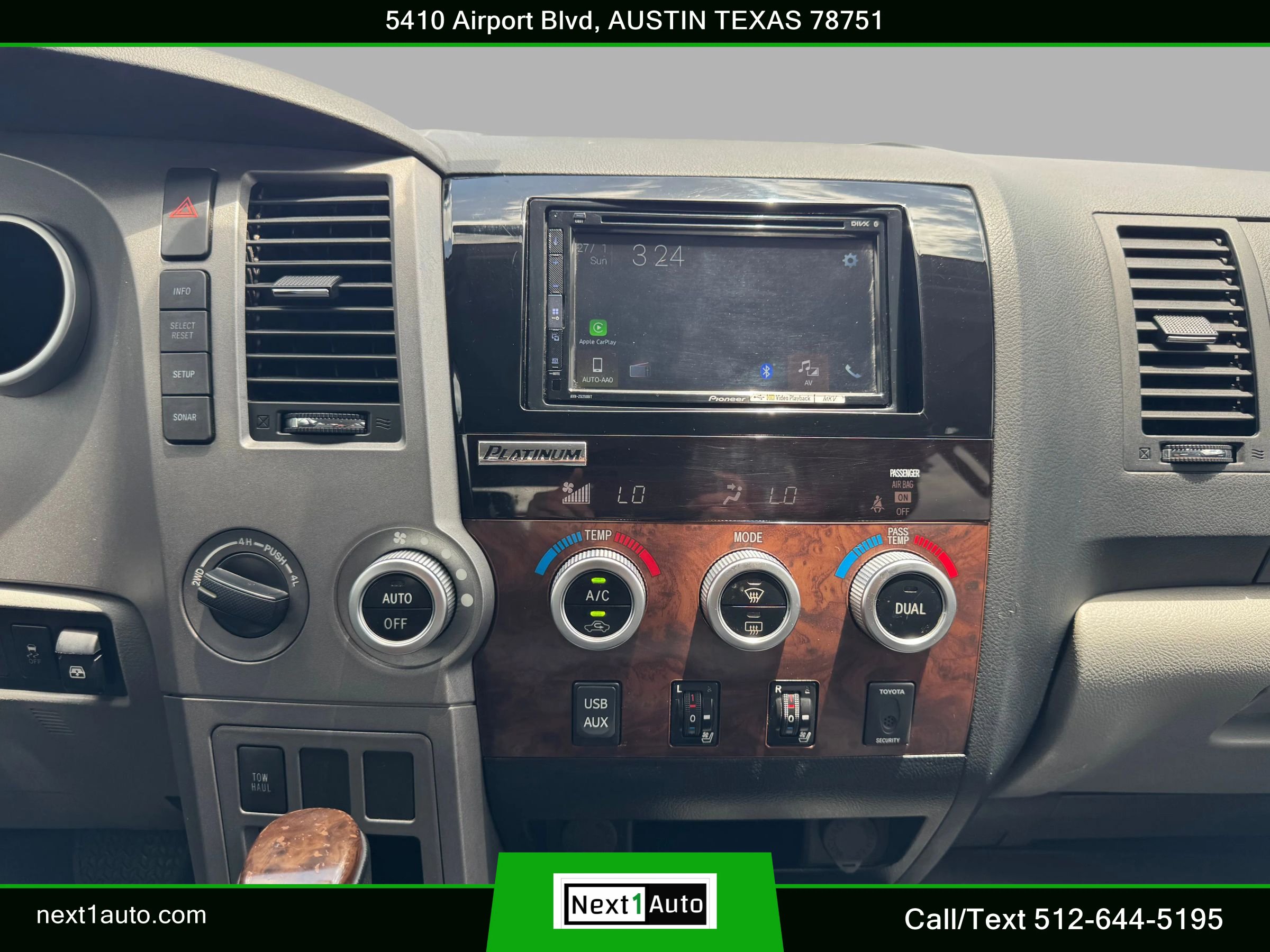 Used 2012 Toyota Tundra 4x4 CrewMax image 23