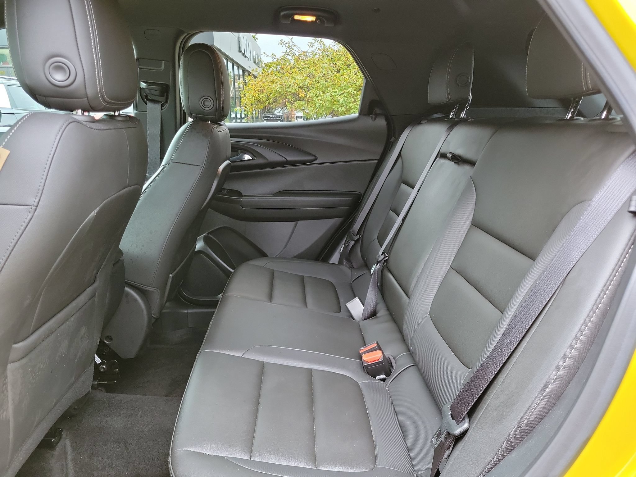 Used 2023 Chevrolet TrailBlazer ACTIV w/ Sun and Liftgate Package AWD/4WD image 23