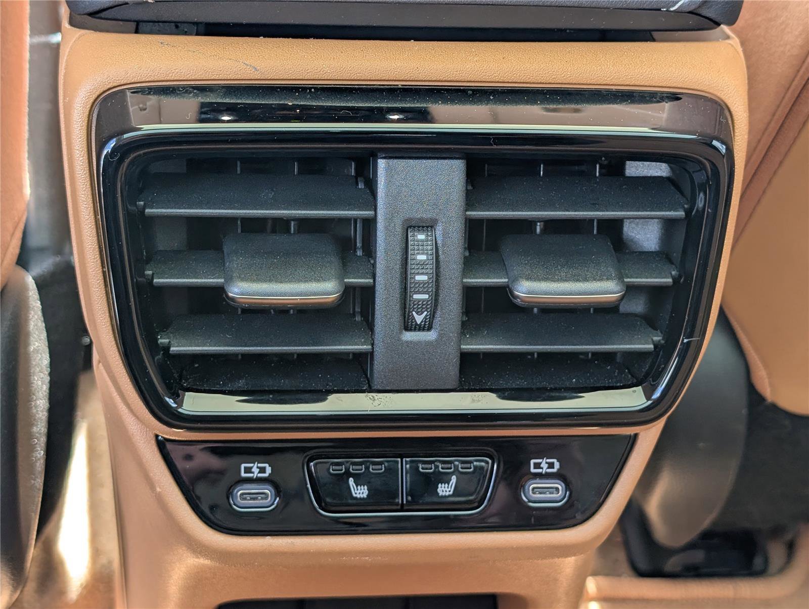 Used 2023 Lexus RZ 450e Premium w/ Accessory Package (Z1) image 16