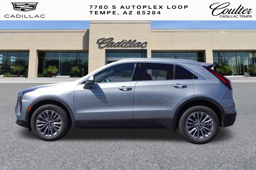Certified 2025 Cadillac XT4 Premium Luxury image 2