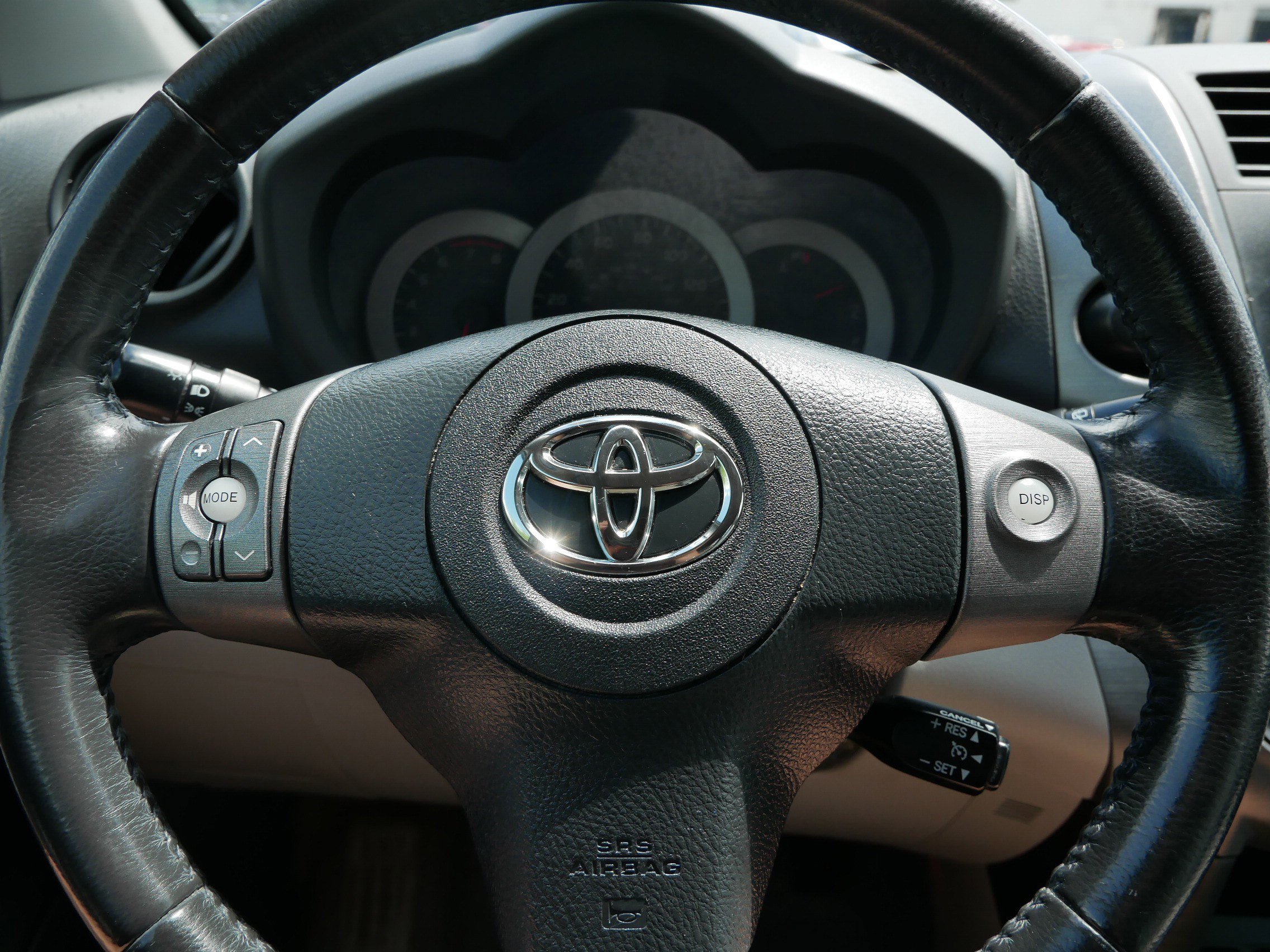 Used 2012 Toyota RAV4 Limited w/ Premium Plus Value Pkg AWD/4WD image 25