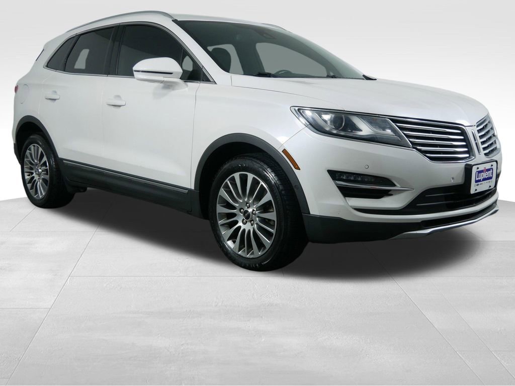 Used 2017 Lincoln MKC Reserve AWD/4WD image 2